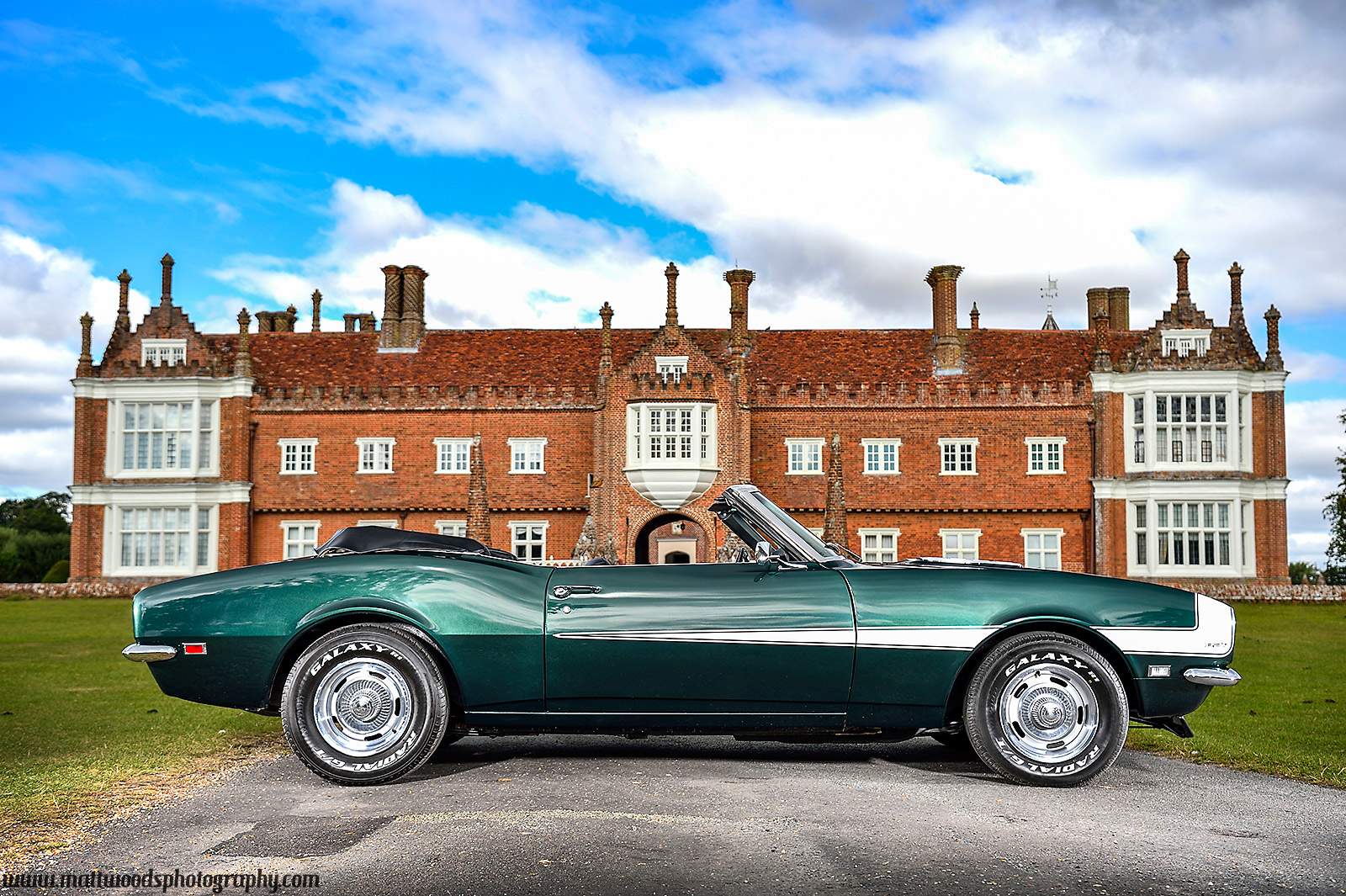 Classic Car Photo Shoot in Suffolk at Helmingham Hall